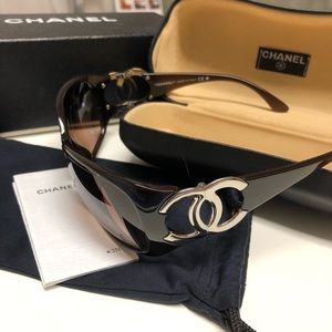 Chanel Sunglasses (brown)